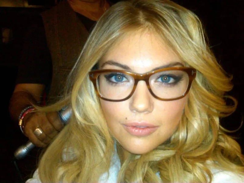 Kate Upton Çıplak Fotoğrafları İnternete Sızdı
